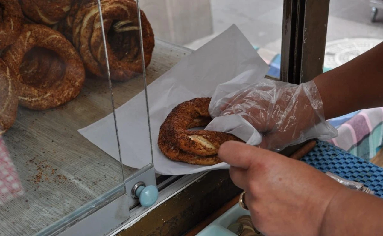 Eskişehirli Esnaf Simit Zammını Az Buldu!