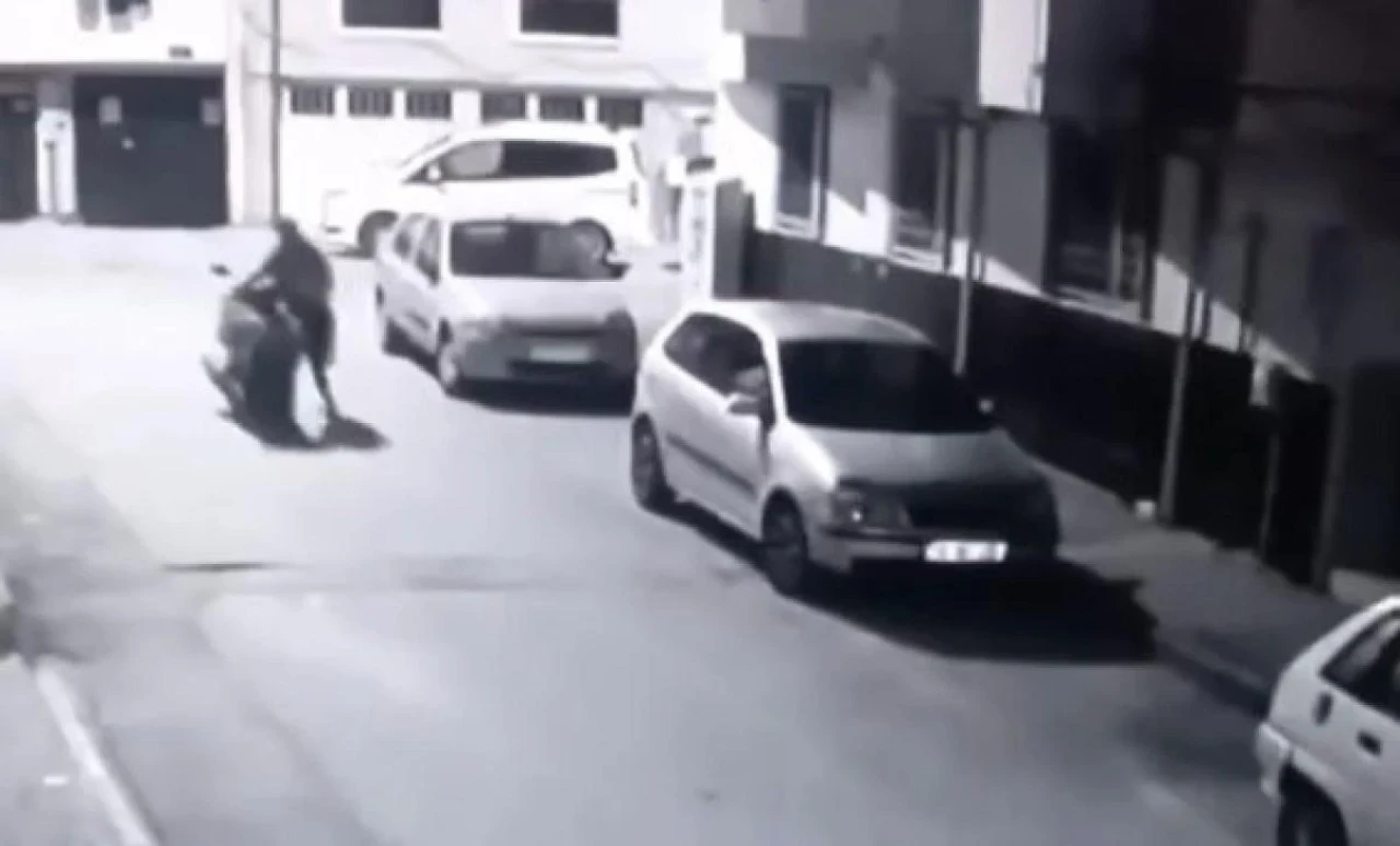 Eskişehir’de Çaldığı Motosikleti Koşarak Götürdü!