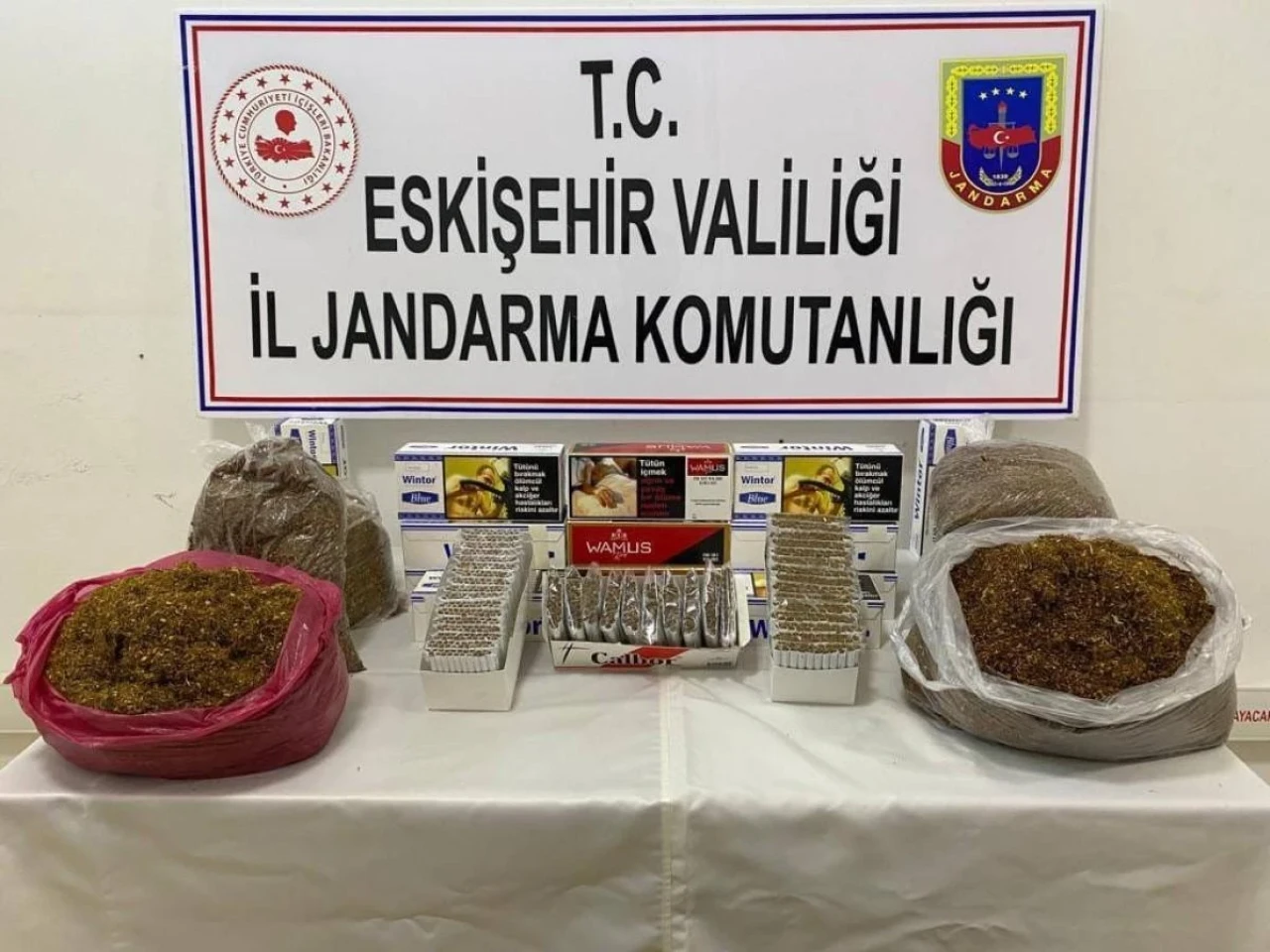 Eskişehir’de Jandarmadan Kaçak Tütün Operasyonu