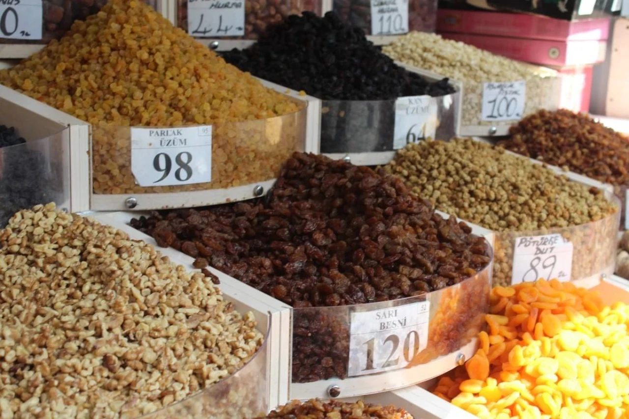 Eskişehir Halkının Aşure Malzemesi Alışverişi Başladı