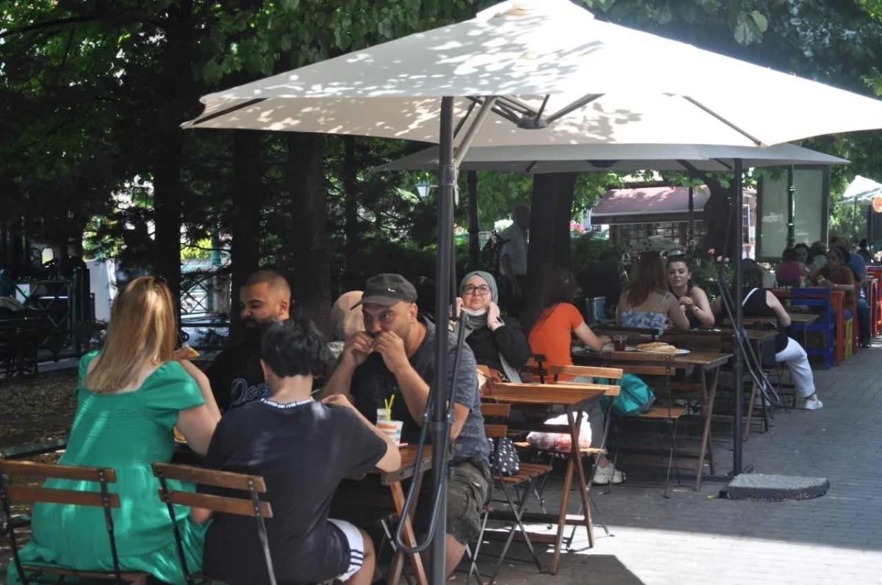 Eskişehir Esnafı Gurbetçilerin İlgisinden Memnun