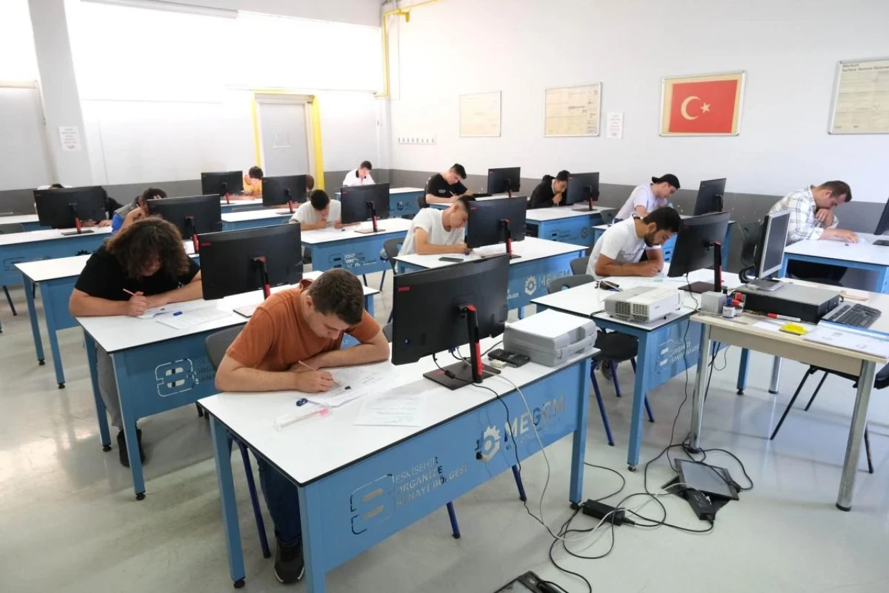 Eskişehir MEGEM’de İş Garantili Meslek Kursları