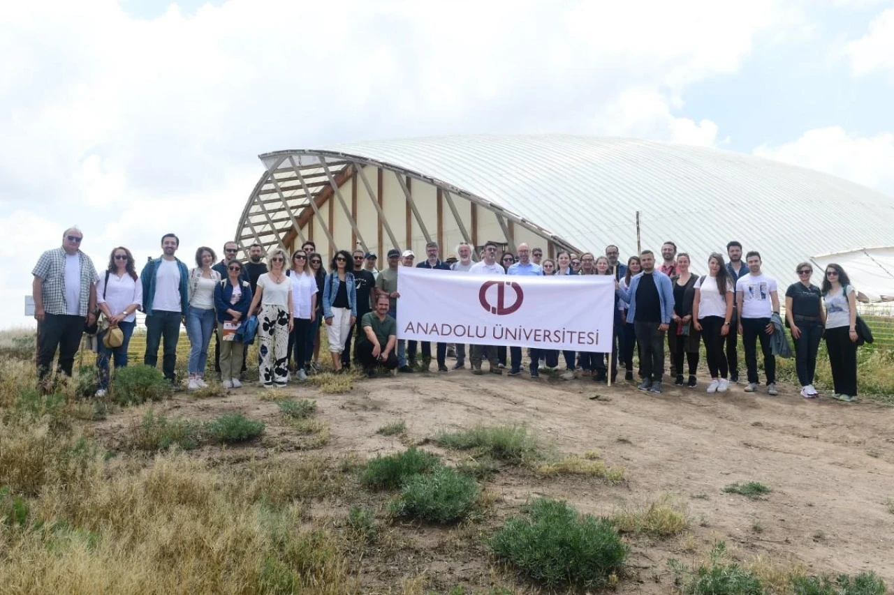 Eskişehir&#8217;de Üniversite Personeline Çatalhöyük ve Konya Turu