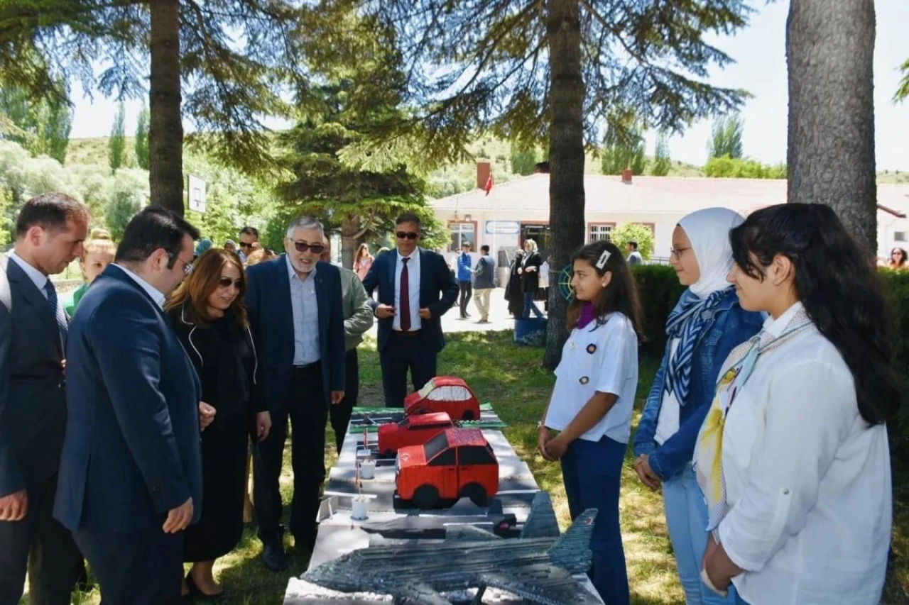 Eskişehir İnönü’de 5. Geleneksel Bahar Sergisi Açıldı