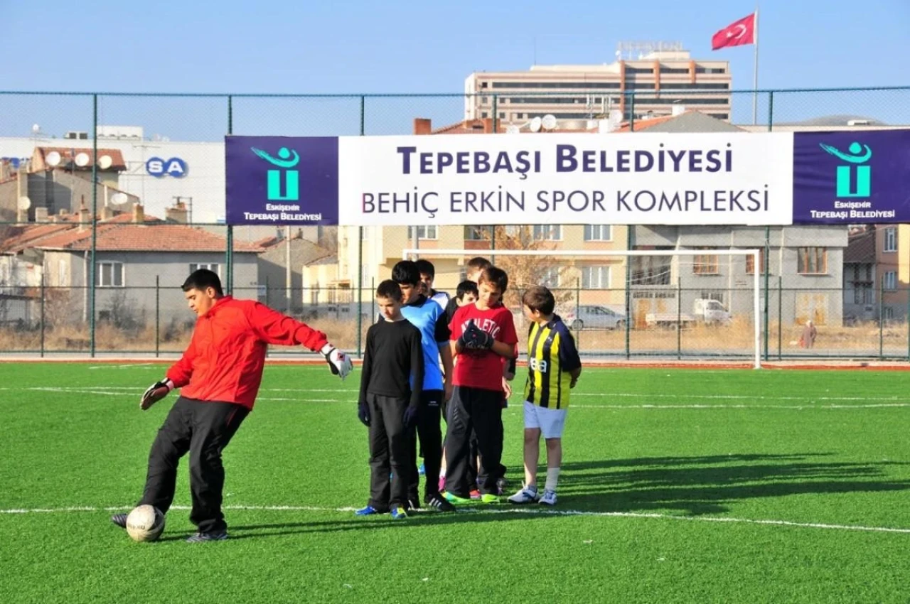 Eskişehir&#8217;de Futbol Yaz Okulu Kayıtları Başladı