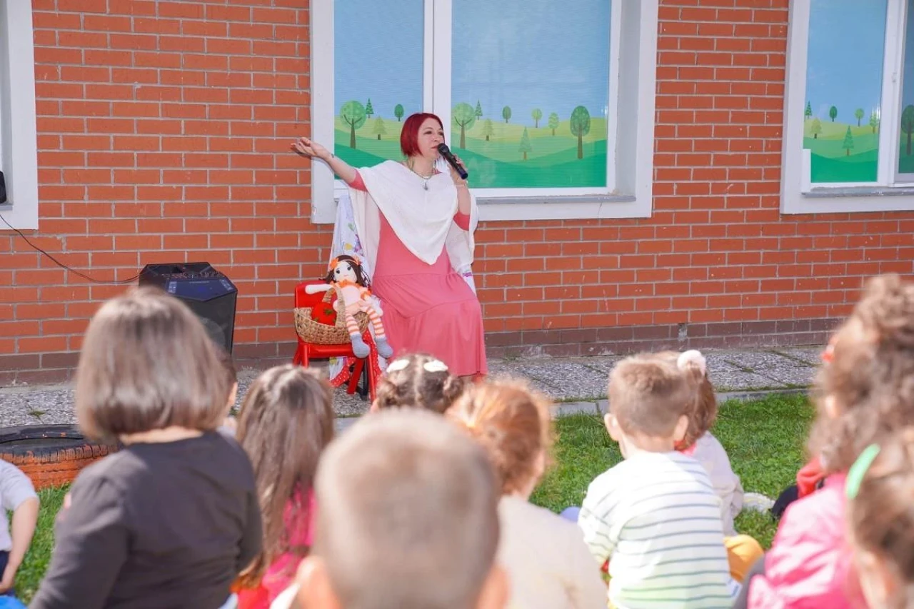 Eskişehir&#8217;de Çocuklar Şair Elem Erk ile Buluştu