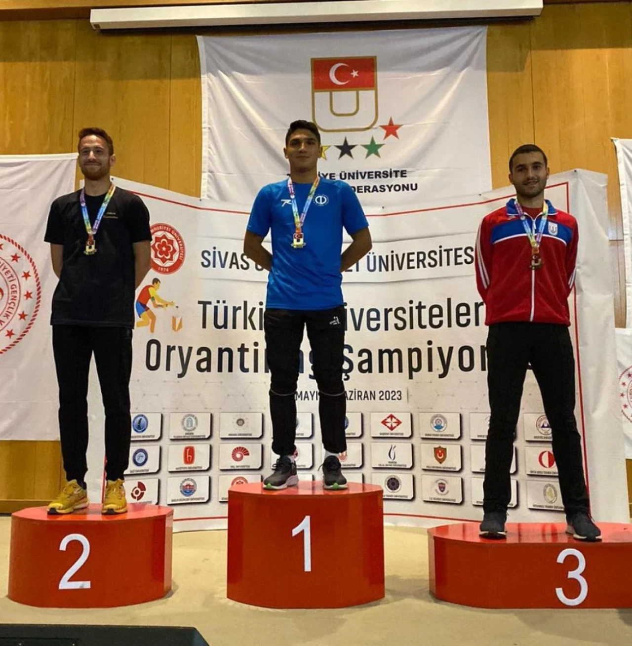 Anadolu Üniversitesi Sporcusu Eskişehir&#8217;e Madalyayla Döndü