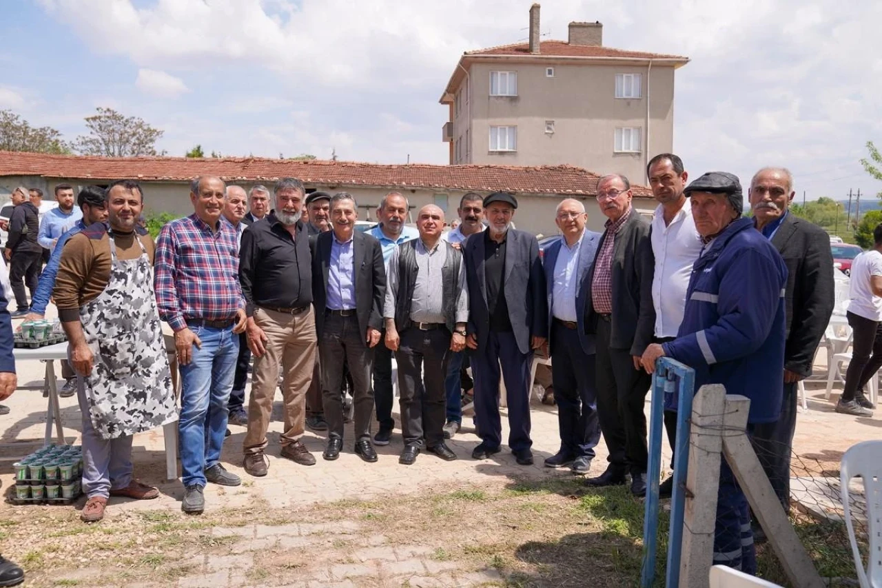 Başkan Ataç Eskişehir Mahallelerinde Yağmur Duası Etti