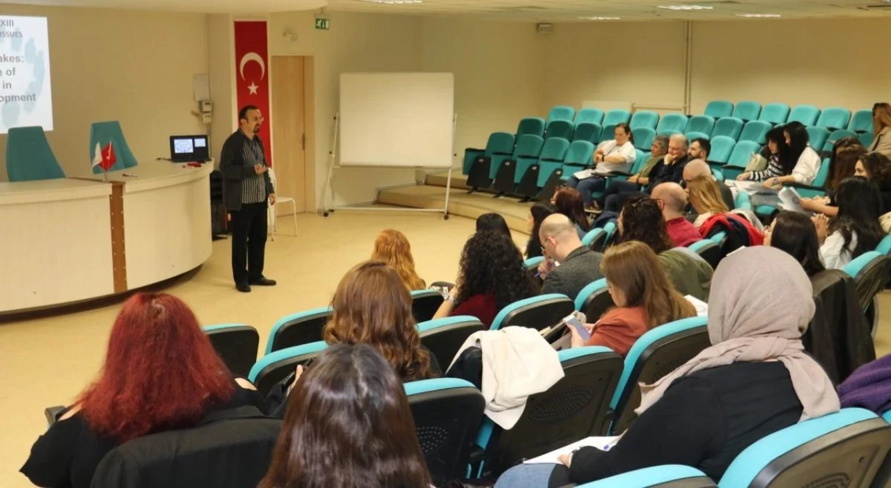 Eskişehir Osmangazi Üniversitesi&#8217;nde Gerçekleşen Forum