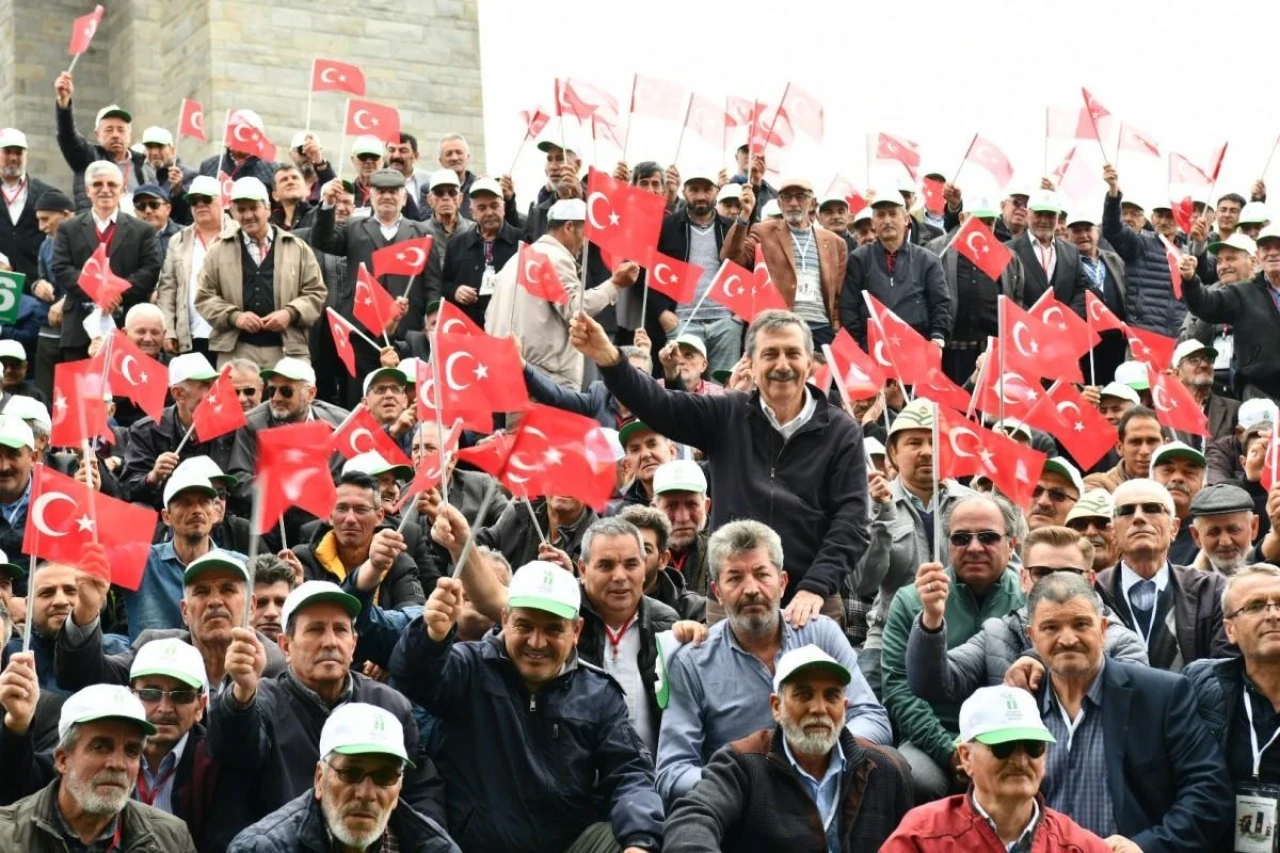 Tepebaşı, 500 Eskişehirliyi Çanakkale Gezisine Götürdü