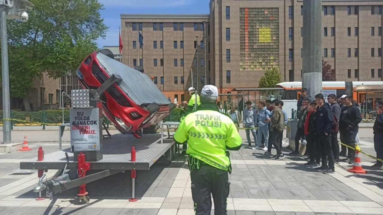 Eskişehir Emniyet Müdürlüğü&#8217;nden Ders Niteliğinde Simülasyon