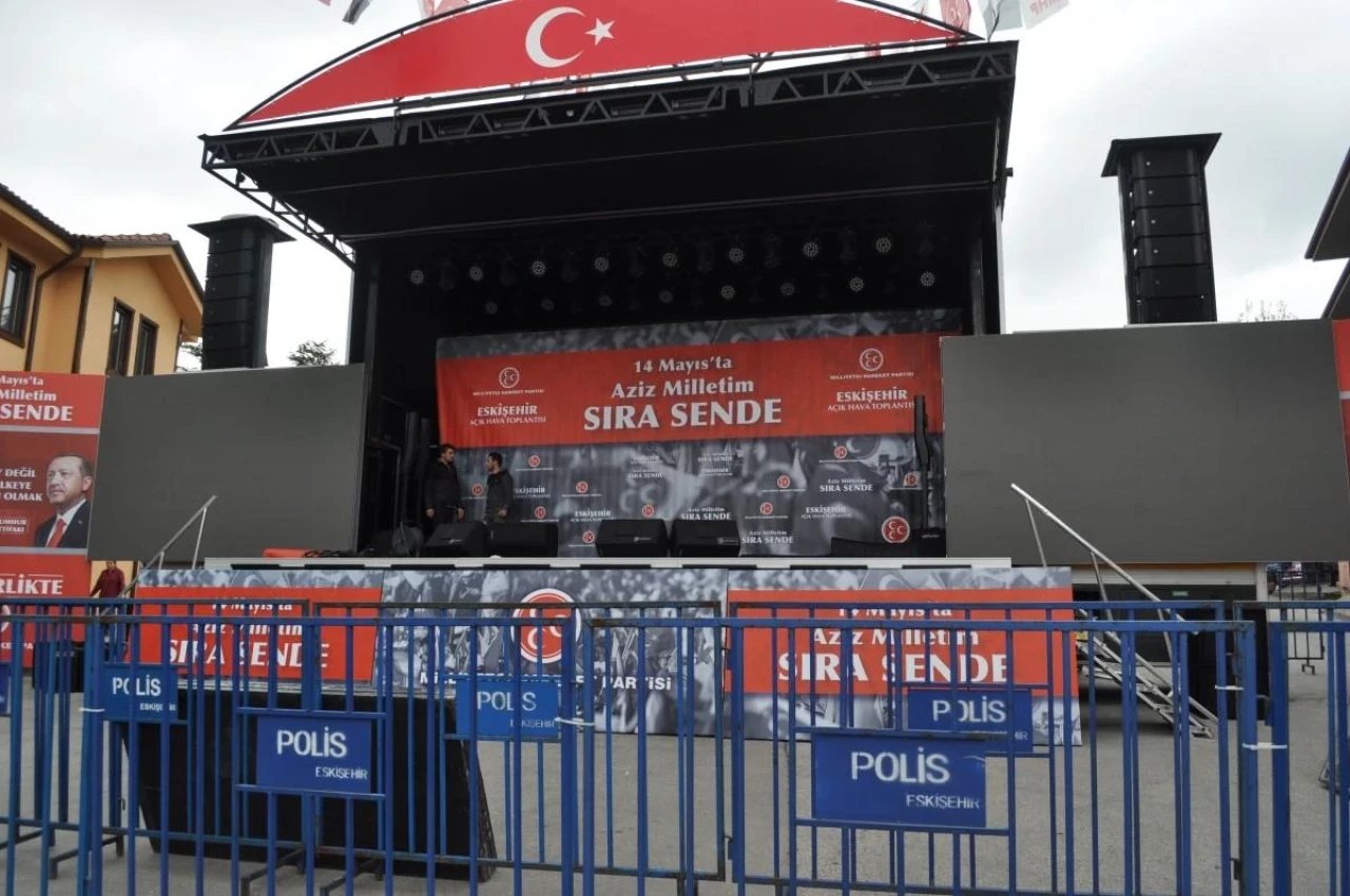 Eskişehir&#8217;de Miting Hazırlıkları