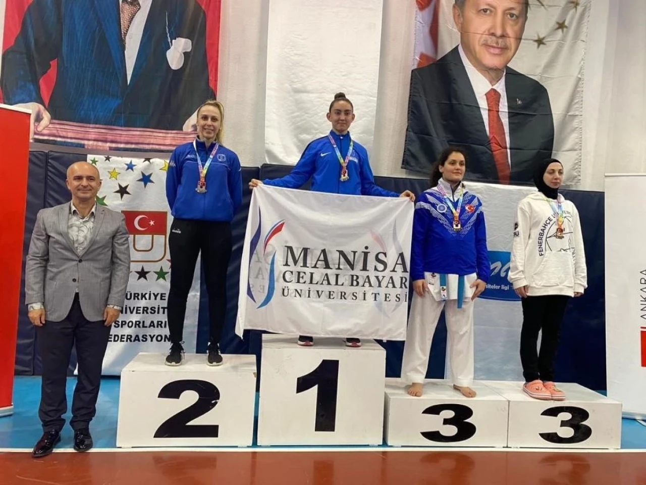 Anadolu Üniversiteli Sporcular Eskişehir&#8217;in Gururu