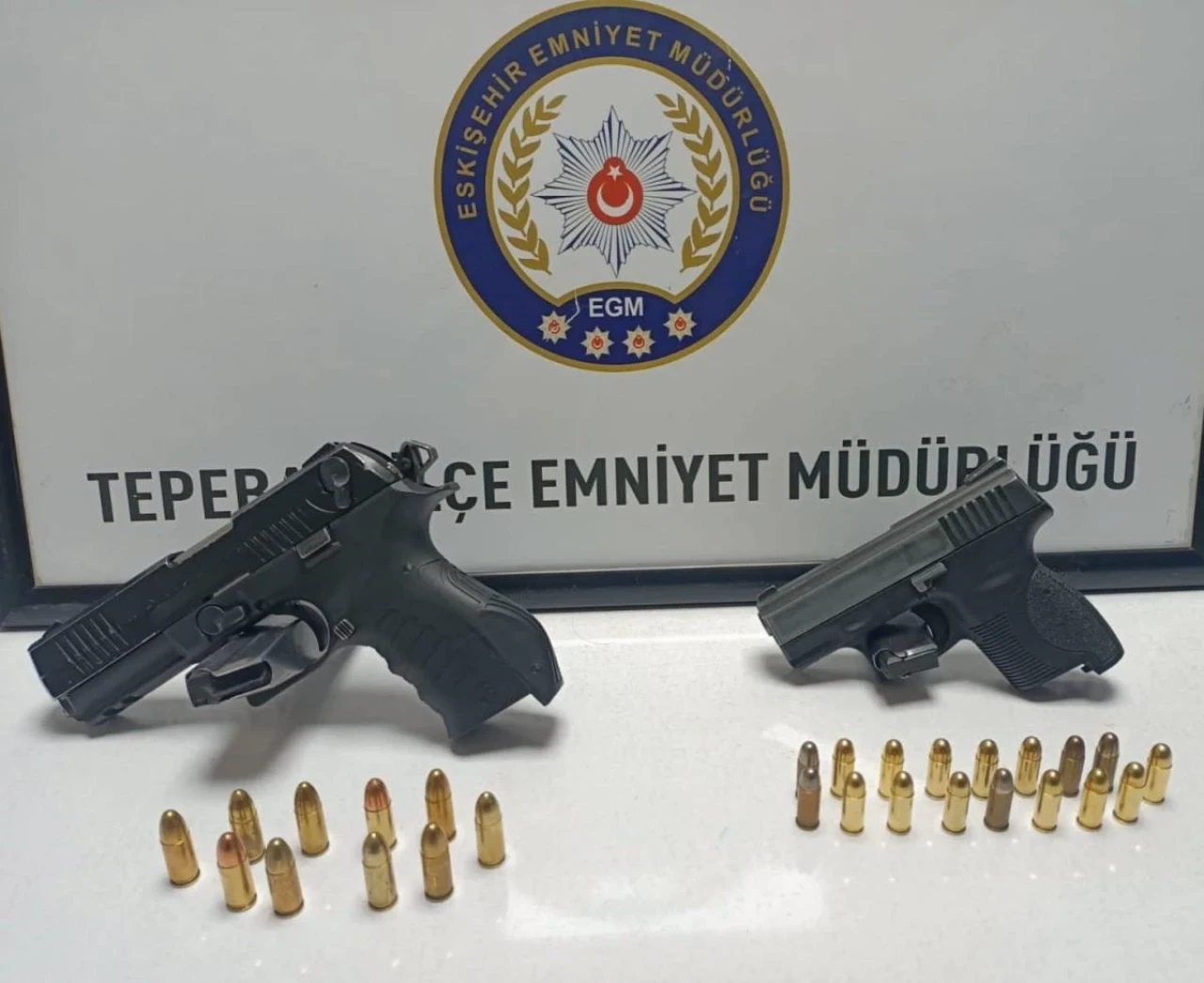 Eskişehir&#8217;de Polis 6 Şüpheliye İşlem Yaptı