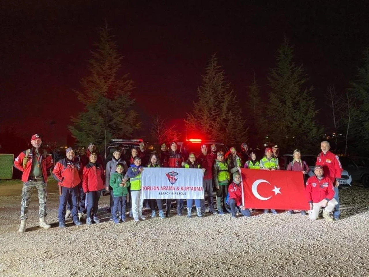 Eskişehir DAK Ekibinden Şehitlere İthaf Edilen Gece Yürüyüşü