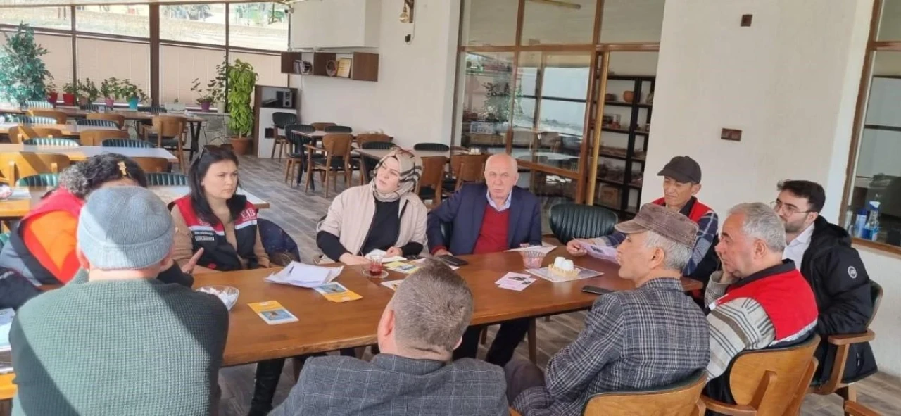 Mihalıççık&#8217;ta Kiraz Üretimi Toplantısı Yapıldı