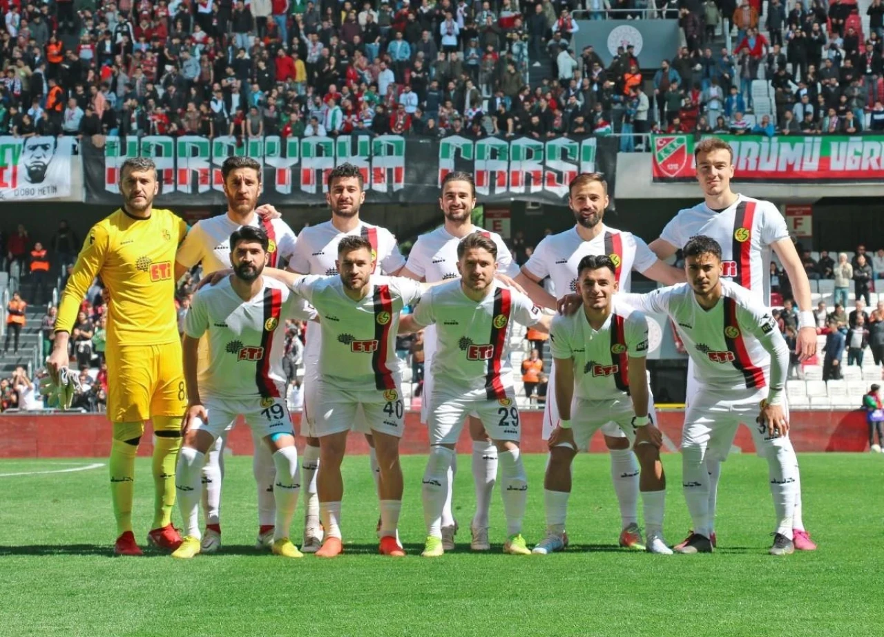 Eskişehirspor Sahada 5 Ayın Ardından Galibiyet Bekliyor