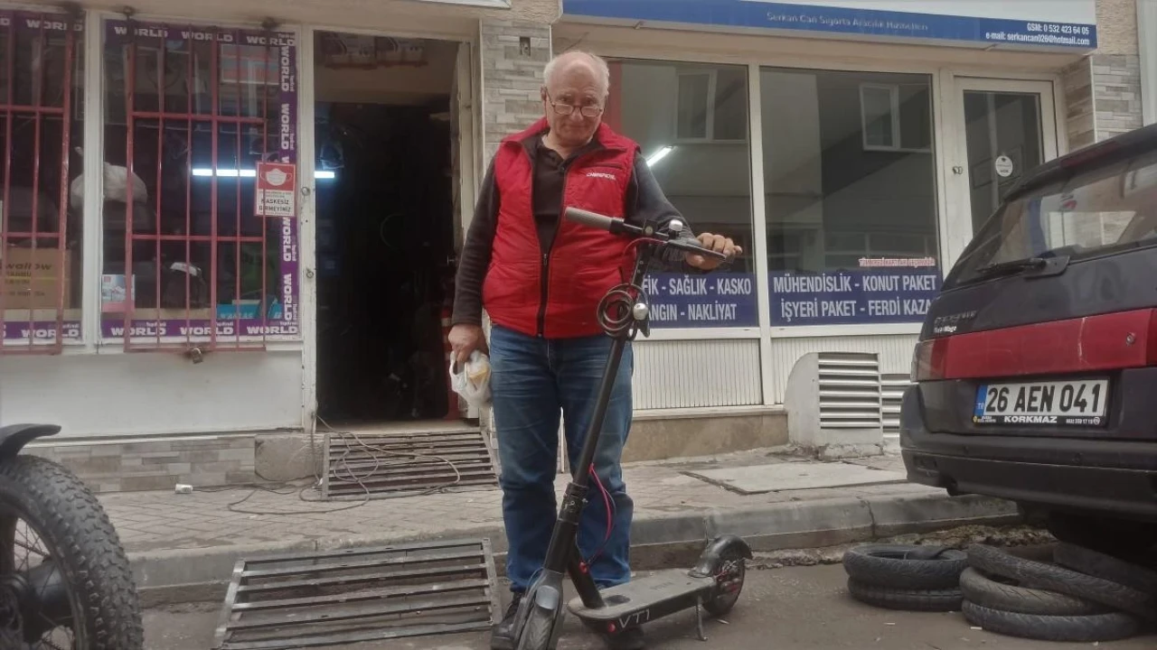 Yağmurlu Havalarda Scooter Kullanmayın!