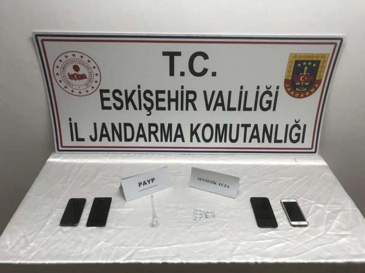 Çalıntı Motosikletli Şahıslarda Yeşil Reçeteli Hap Bulundu