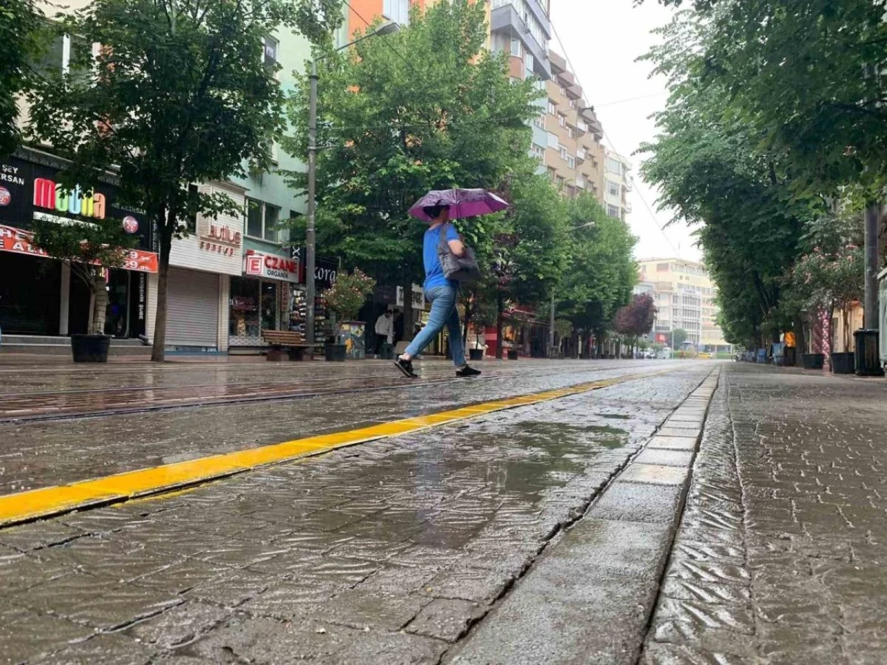 Meteorolojiden Eskişehir’e kuvvetli yağış uyarısı