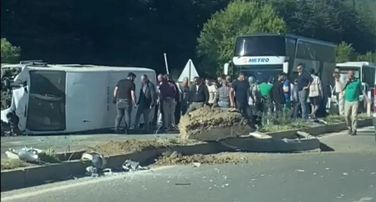 Kütahya Yolu'nda Bayramın İlk Gününde Feci Kaza: Çok Sayıda Yaralı Var