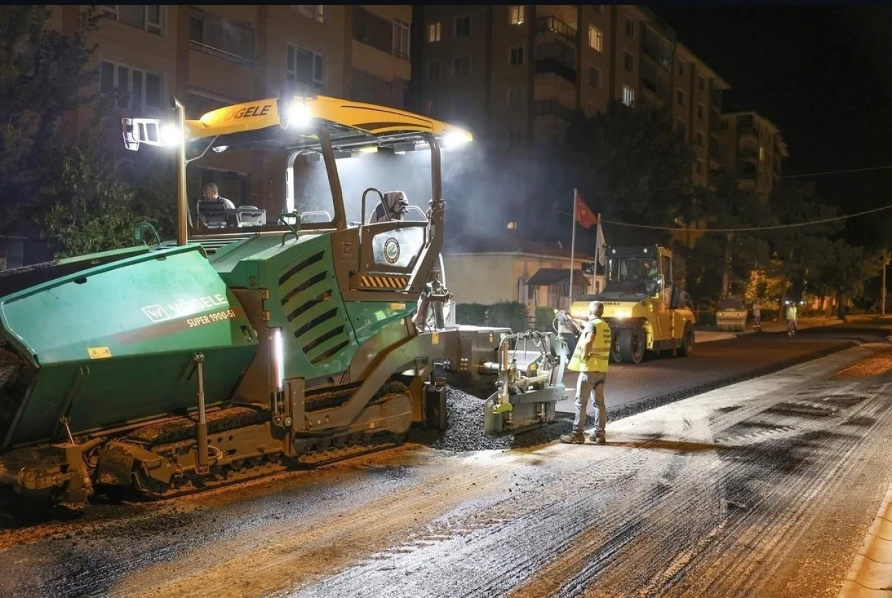 Eskişehir Büyükşehir Belediyesi'nden Gece Yol Çalışması Duyurusu