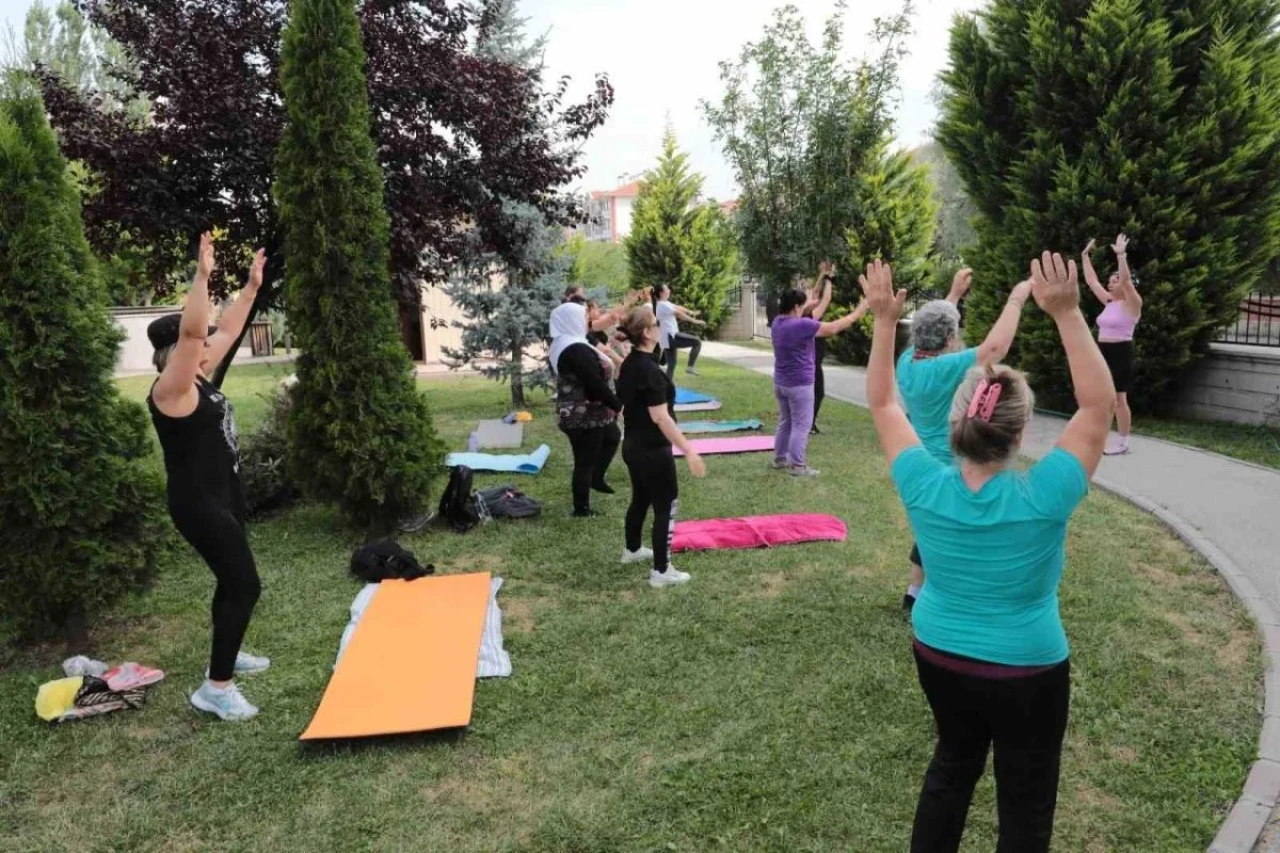 Odunpazarı Belediyesi'nin Kadınlara Özel Spor Etkinliğine İlgi Büyük