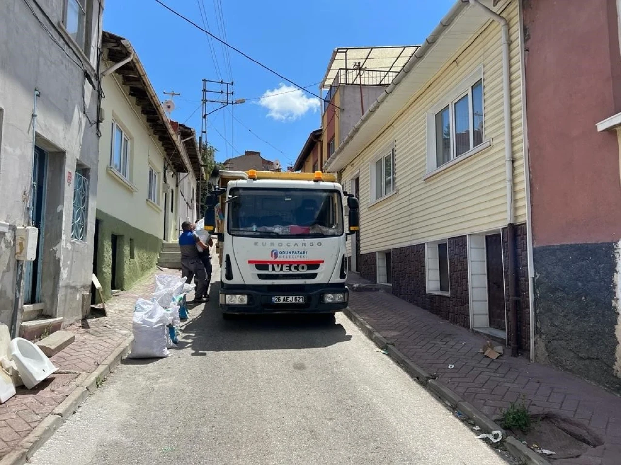 Odunpazarı Belediyesi'nin Çöp Çıkartma Saatlerine Yönelik Açıklaması