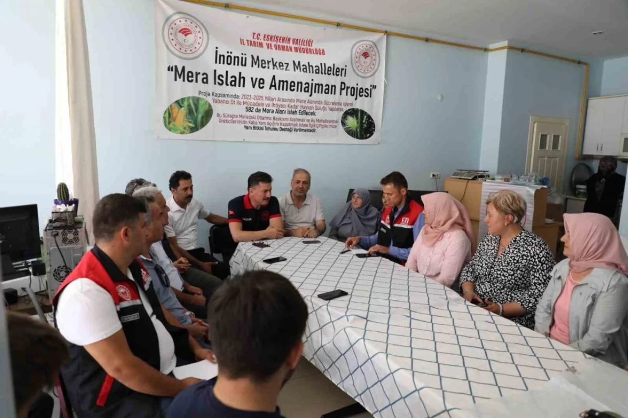 Gümüş, İnönü'nde Kadın Çiftçiler İle Bir Araya Geldi