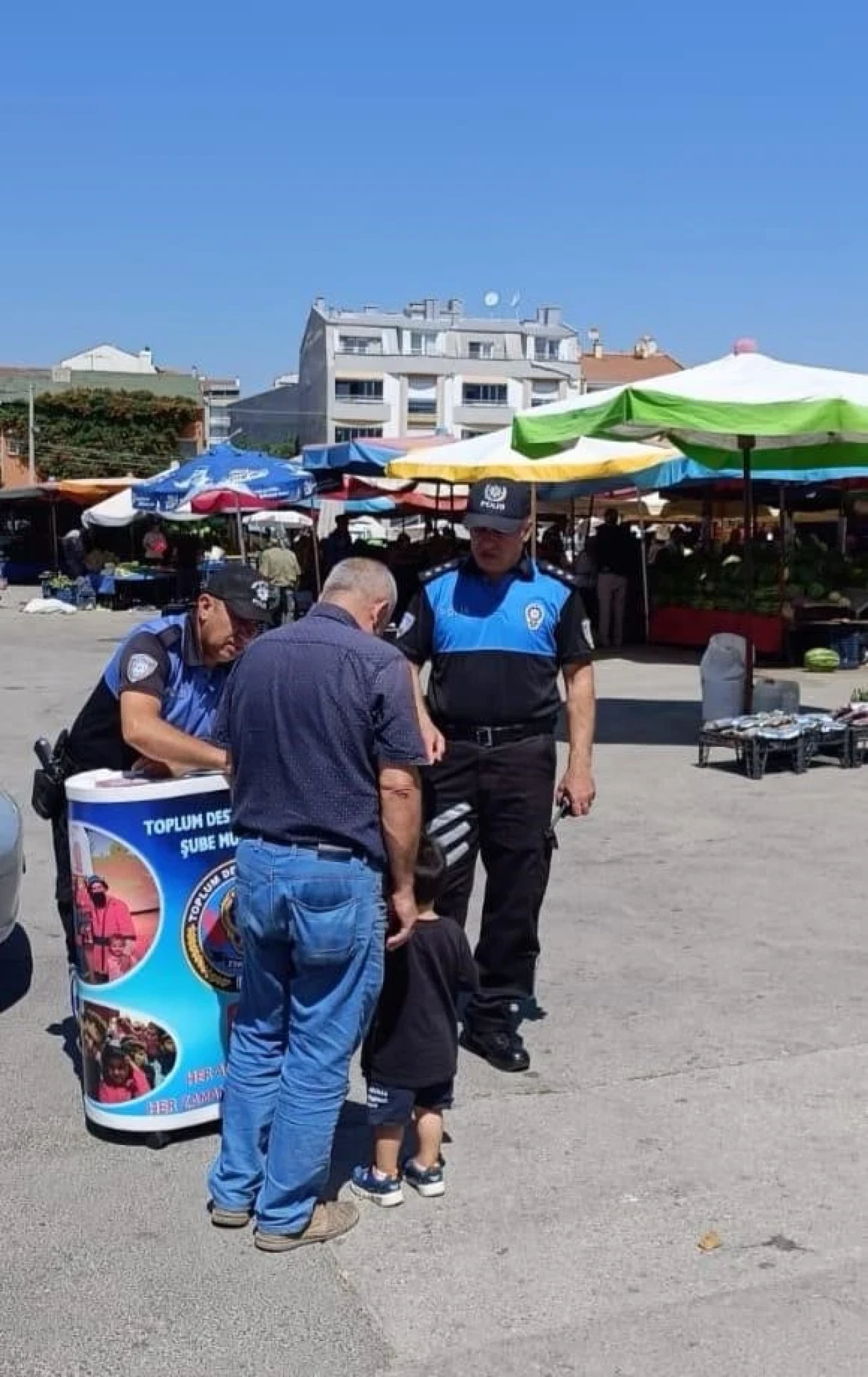 Eskişehir'de Polis Ekipleri Hırsız Ve Dolandırıcılara Karşı Vatandaşı Uyarıyor