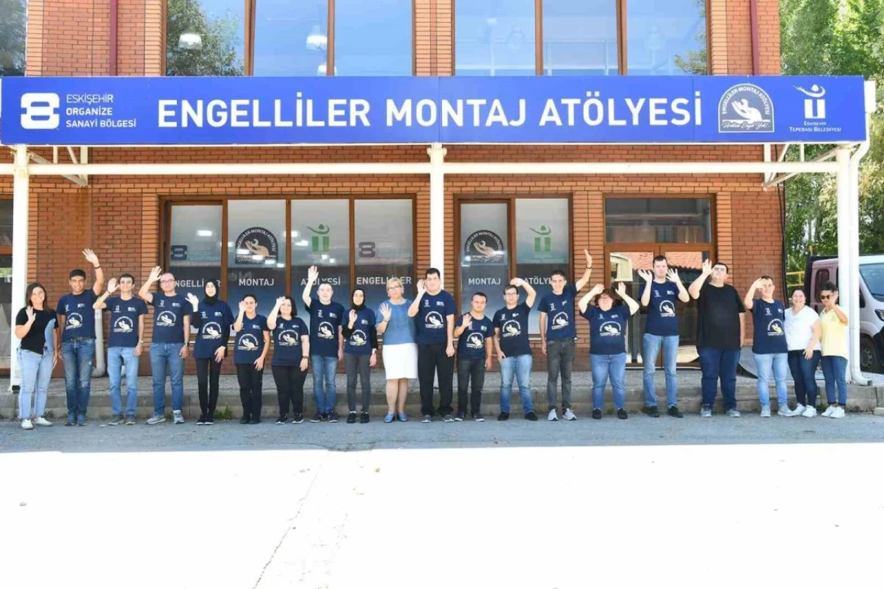 Tepebaşı Belediyesi'nden Engelliler Montaj Atölyesi