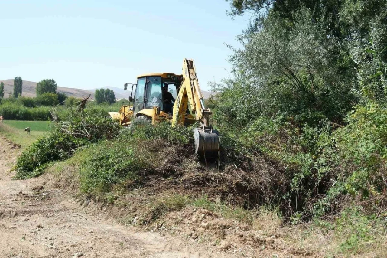 Sivrihisar'da İyileştirme Çalışmaları Devam Ediyor