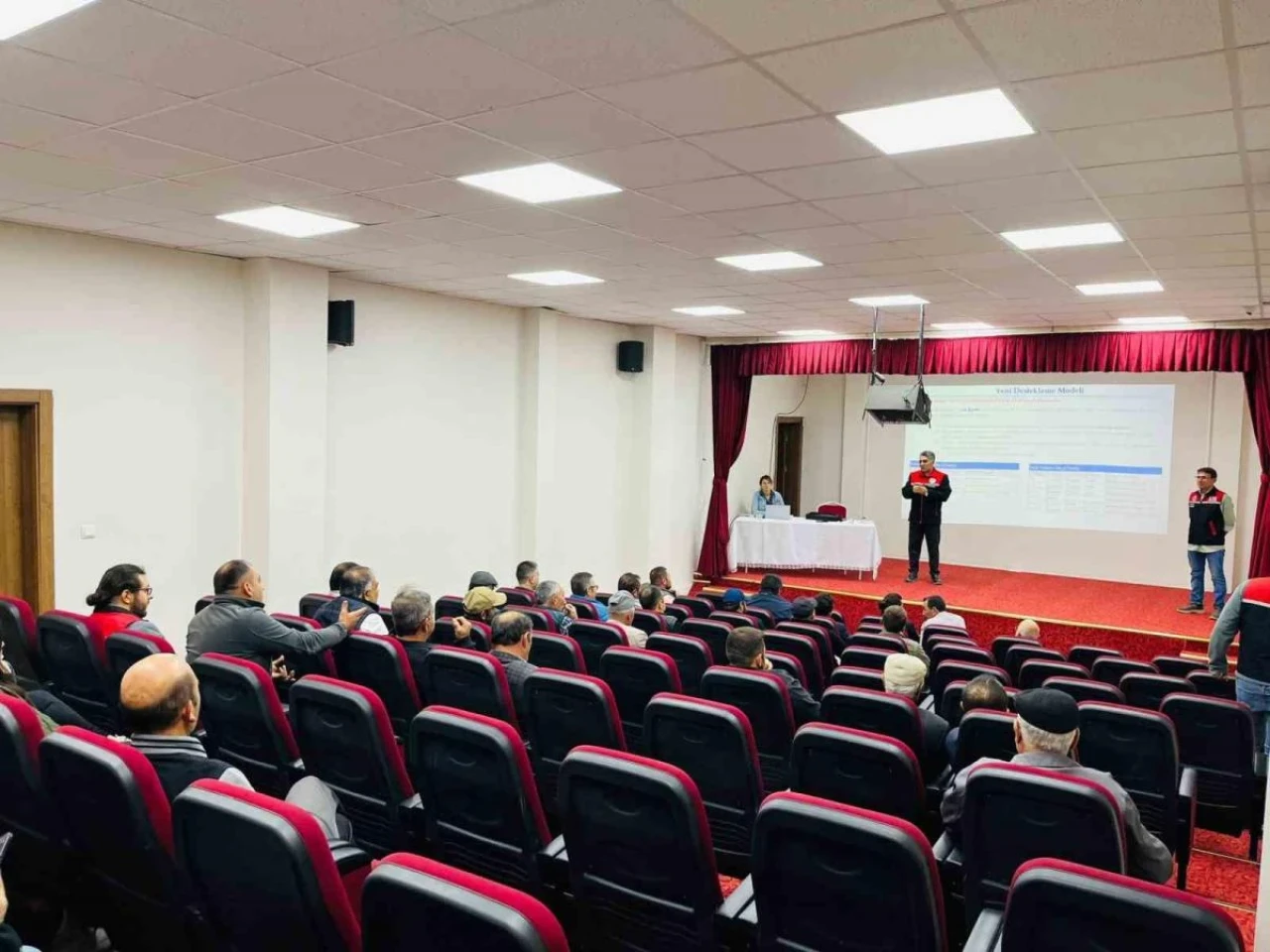 Çiftçilere Yeni Destekleme Modeli ve Üretim Planlaması Anlatıldı