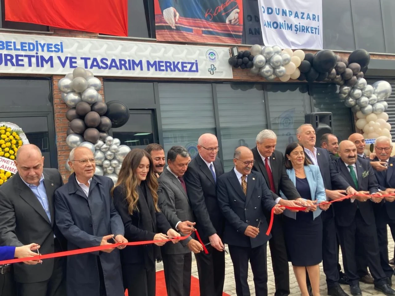 Odunpazarı Tekstil Üretim ve Tasarım Merkezi Açıldı