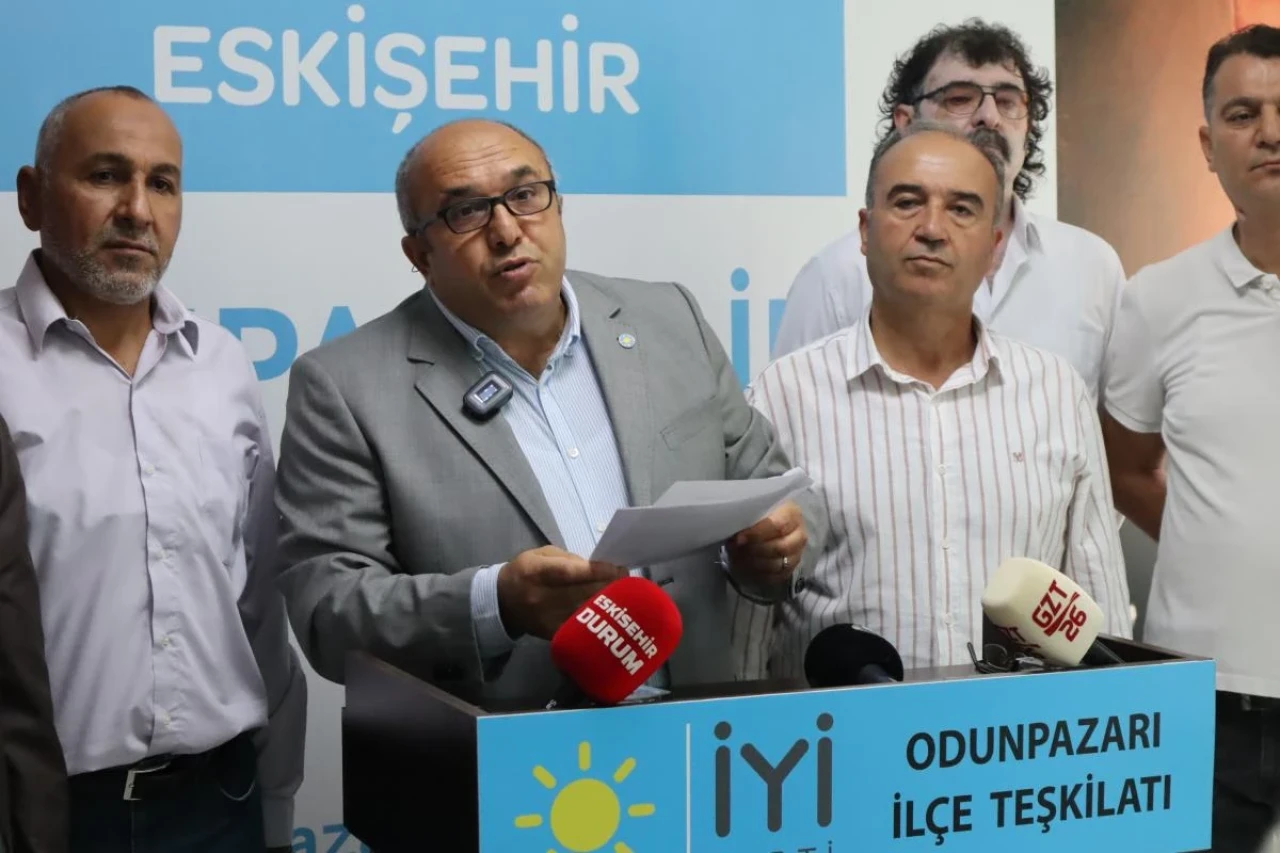 İYİ Parti Odunpazarı İlçe Başkanı Gürol Yer'den Gündeme Dair Açıklamalar