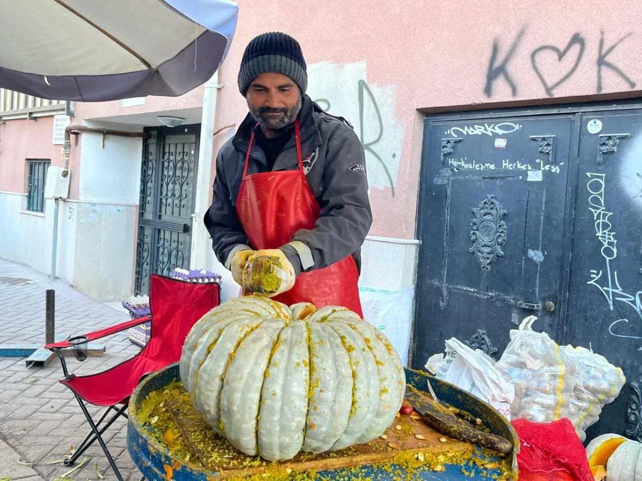 Bal Kabağı Pazar Tezgahlarında İlgi Görüyor