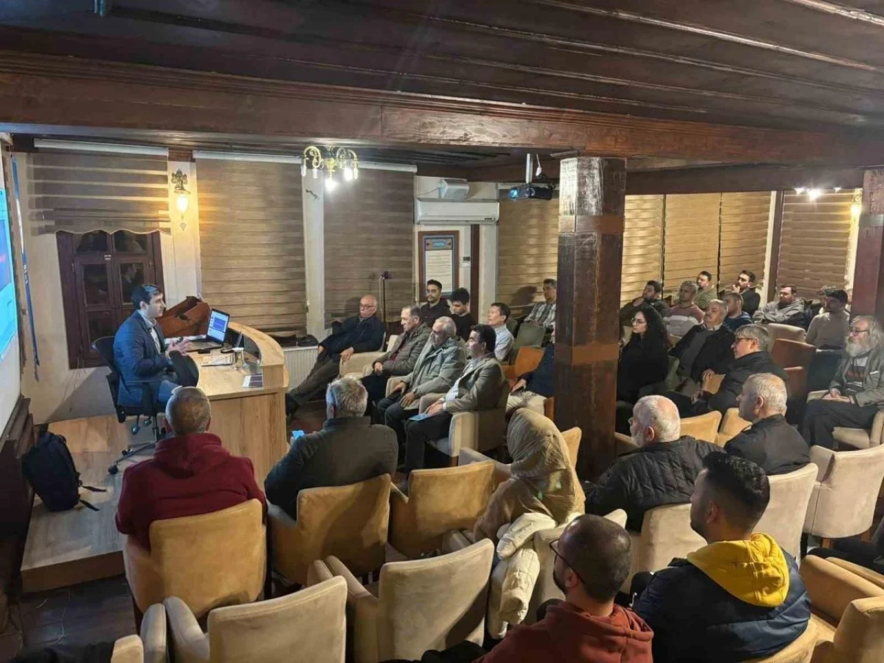 Eskişehir Türk Ocağı’nda ’Ahi Evran’ Konuşuldu