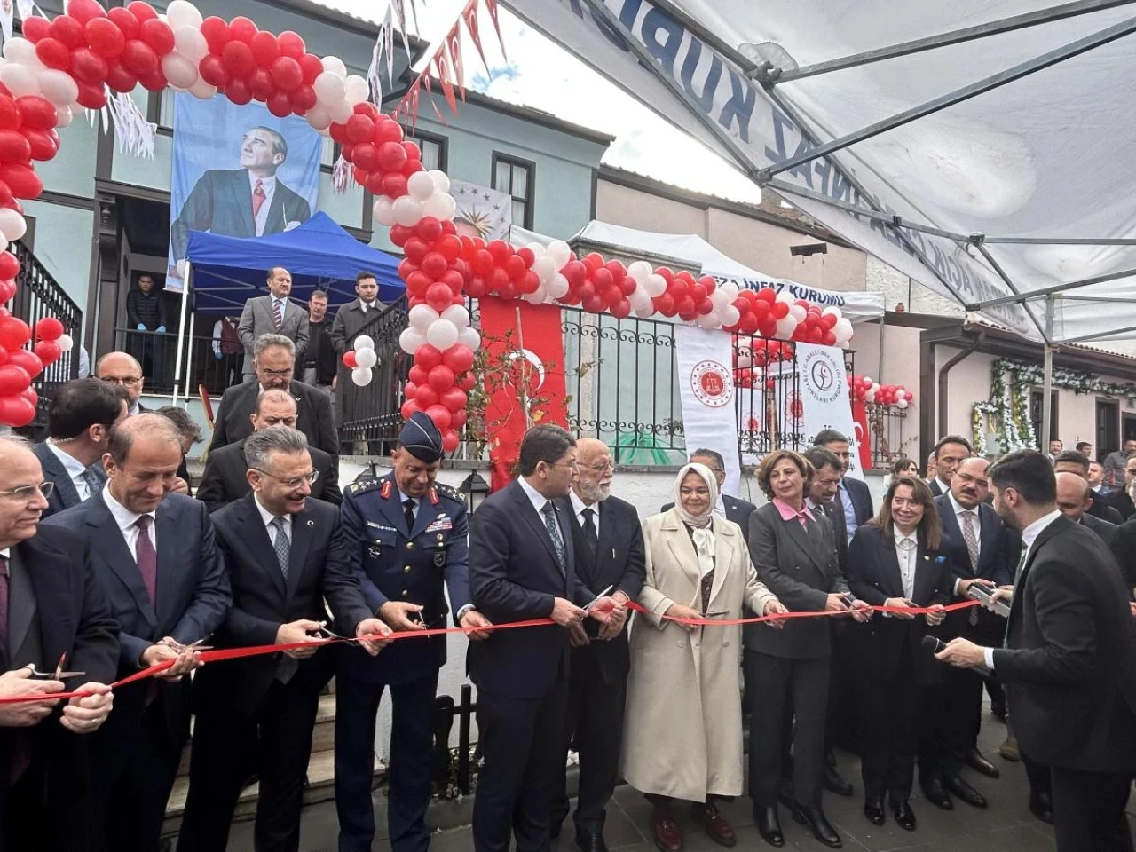 Eskişehir Hakimevi, Adalet Bakanı Yılmaz Tunç'un Katılımlarıyla Açıldı