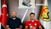 Eskişehirspor, şampiyon oyuncusu Yakup Demirci ile yeni sözleşme imzaladı