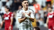 Beşiktaş’ta Rashica Krizi: Alanyaspor Maçında Neden Yok, Neden Oynamıyor?