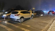 3 Aracın Karıştığı Zincirleme Kaza Trafiği Durma Noktasına Getirdi