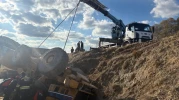 Eskişehir’de iş makinesi devrildi: Operatör altında kaldı