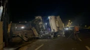 Şeker Yüklü Tır Eskişehir'de Devrildi: Trafik Felç Oldu
