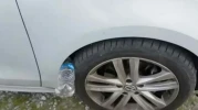 Arabanızın Lastiğine Pet Şişe Sıkıştırın, Sonuca İnanamayacaksınız!  Yıllar Önce Gündem Olmuştu, Şimdi Tekrar Konuşuluyor!