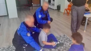 Polislerden Çocuklara Anlamlı Ziyaret