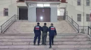 Osmaneli'de 23 suç kaydından aranan şahsı jandarma yakaladı