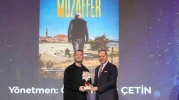 Kütahyalı Yönetmen O Ödül Töreninde En İyi Belgesel Film Ödülü Aldı