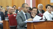 Emre Genç Odunpazarı Belediyesinde kınama bildirisi okudu
