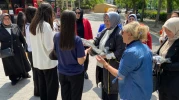 Porsuk Bulvarı’nda tişörtlü buluşma: AK Parti Eskişehir Kadın Kolları gençlerle bir araya geldi