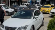 Eskişehir'de o alanda park yasağı olmasına rağmen park eden tur otobüsleri trafiği kilitledi